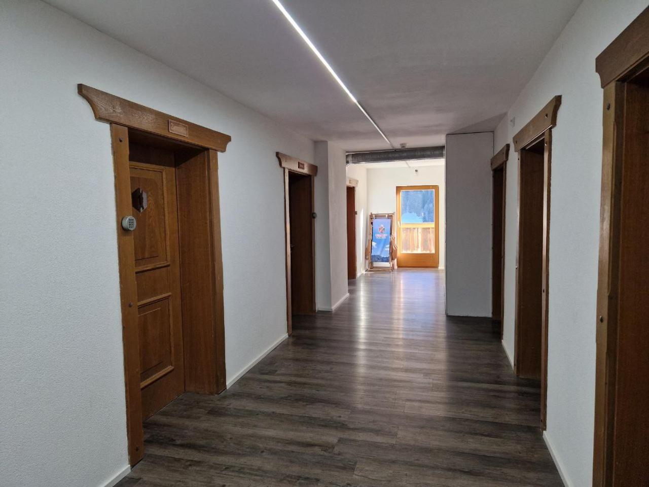 Stanton Hostel Sankt Anton am Arlberg Kültér fotó